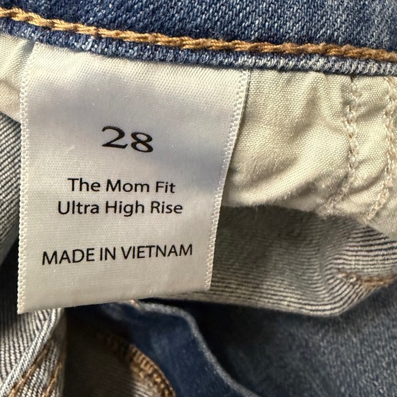 Willow & Root Size 28 The Mom Fit Ultra High Rise Jeans Medium Wash Blue - Picture 5 of 6
